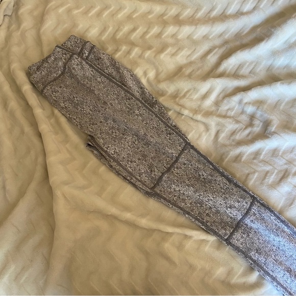 Gymshark leggings - Picture 3 of 5